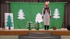 Divadelné predstavenie      " O snehuliakovej mrkve "